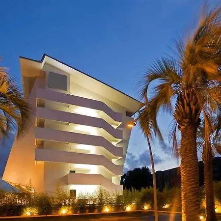 Novotel Eur Otel 4*