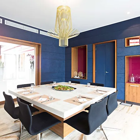 Otel Novotel Eur 4*