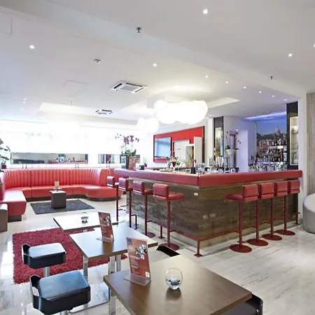 Novotel Eur Otel 4*
